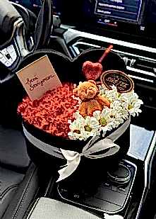 Kalp Kutuda Tatl� Karanfil Papatya Ay�c�k Hediye