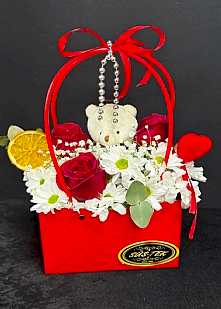 Butik �antada 3 G�l Papatya Ay�c�k