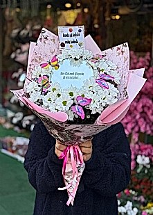 G�zelle A�k Ba�kad�r Aynadaki G�zellik Buket